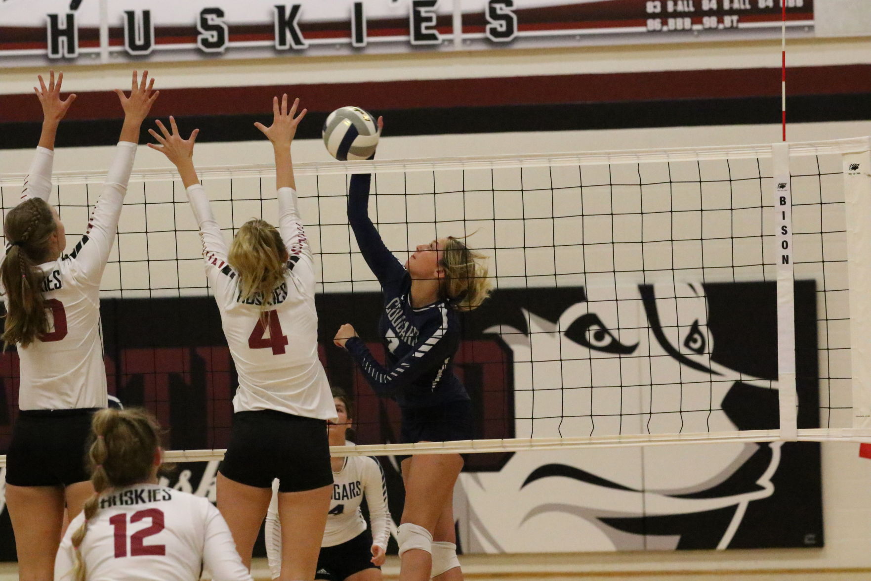 Cross County vs. Heartland volleyball 17.JPG